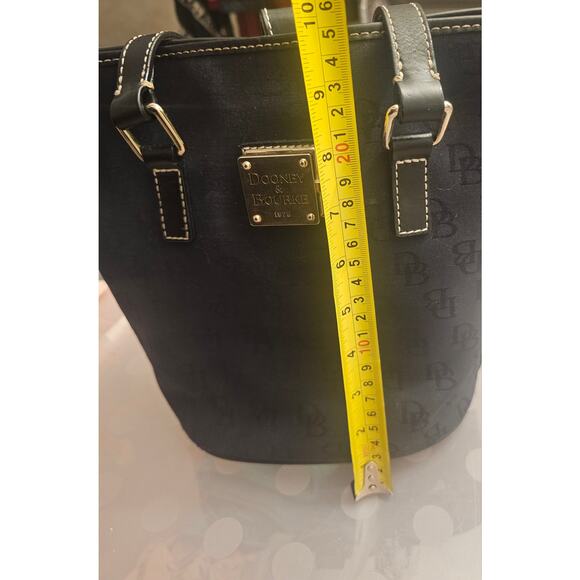 Dooney & Bourke Signature DB Monogram Purse Black Structured Designer Handbag - Picture 7 of 14